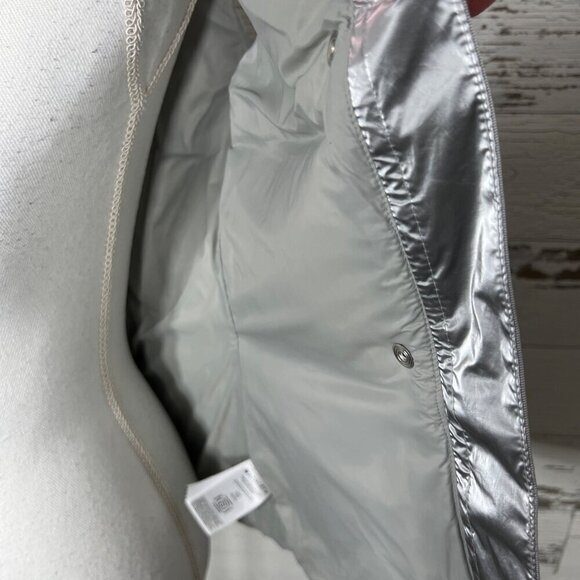 ATHLETA Downtown Metallic Puffer Vest Down Fill Silver Sz XXS NWOT #983667 - Picture 6 of 8
